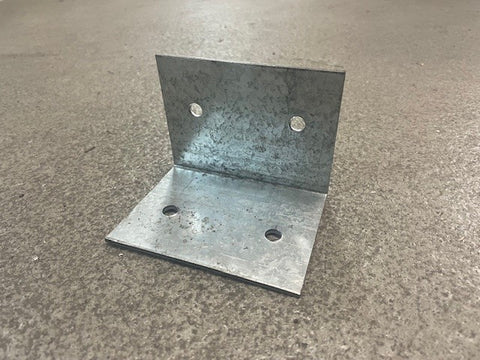 Angle Cleat 75x75x2.4x100 Gal 4 Hls